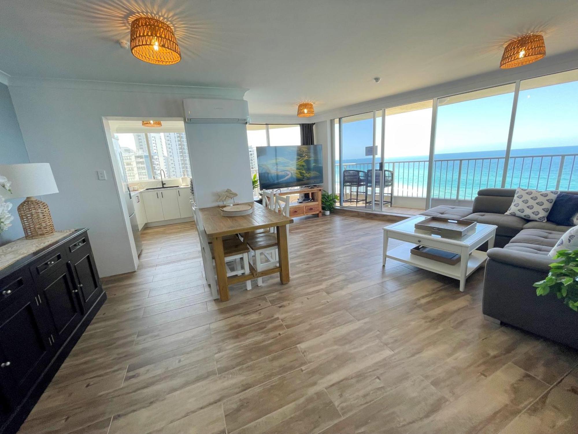 Absolutely Stunning! On The Beach !!! Gold Coast Bagian luar foto